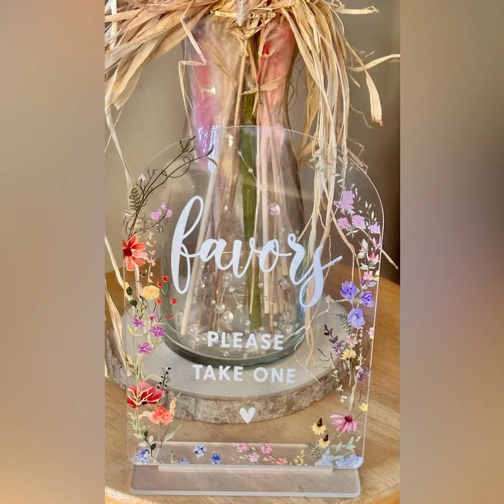 Wildflower Floral Painted Acrylic Party Favor Sign EUC